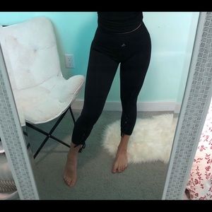 Nancy Rose Size 6 Leggings